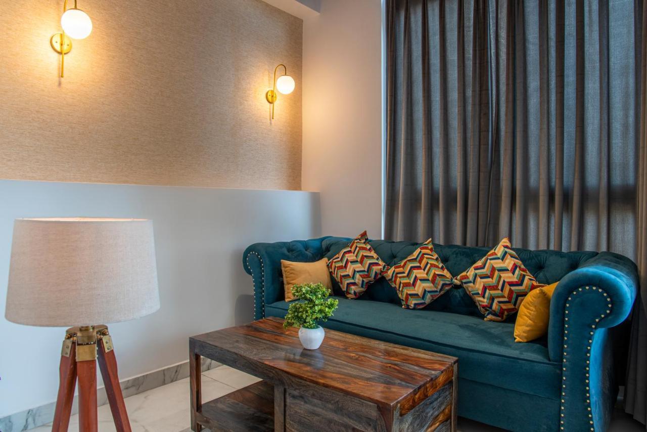The Hillcrest Paradise Касаули Екстериор снимка