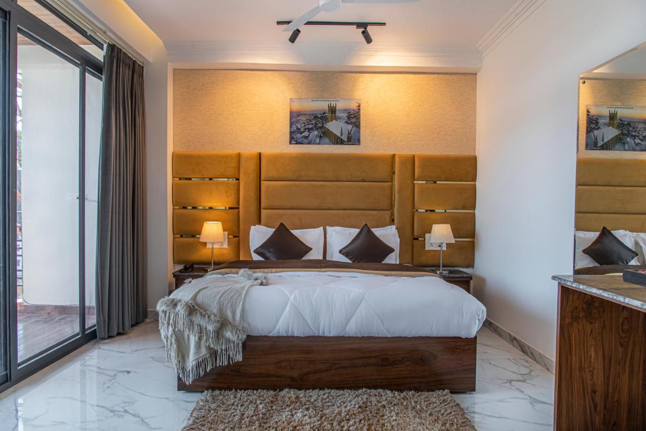 The Hillcrest Paradise Касаули Екстериор снимка