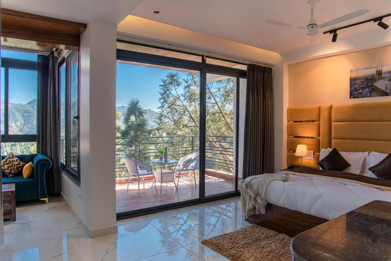 The Hillcrest Paradise Касаули Екстериор снимка