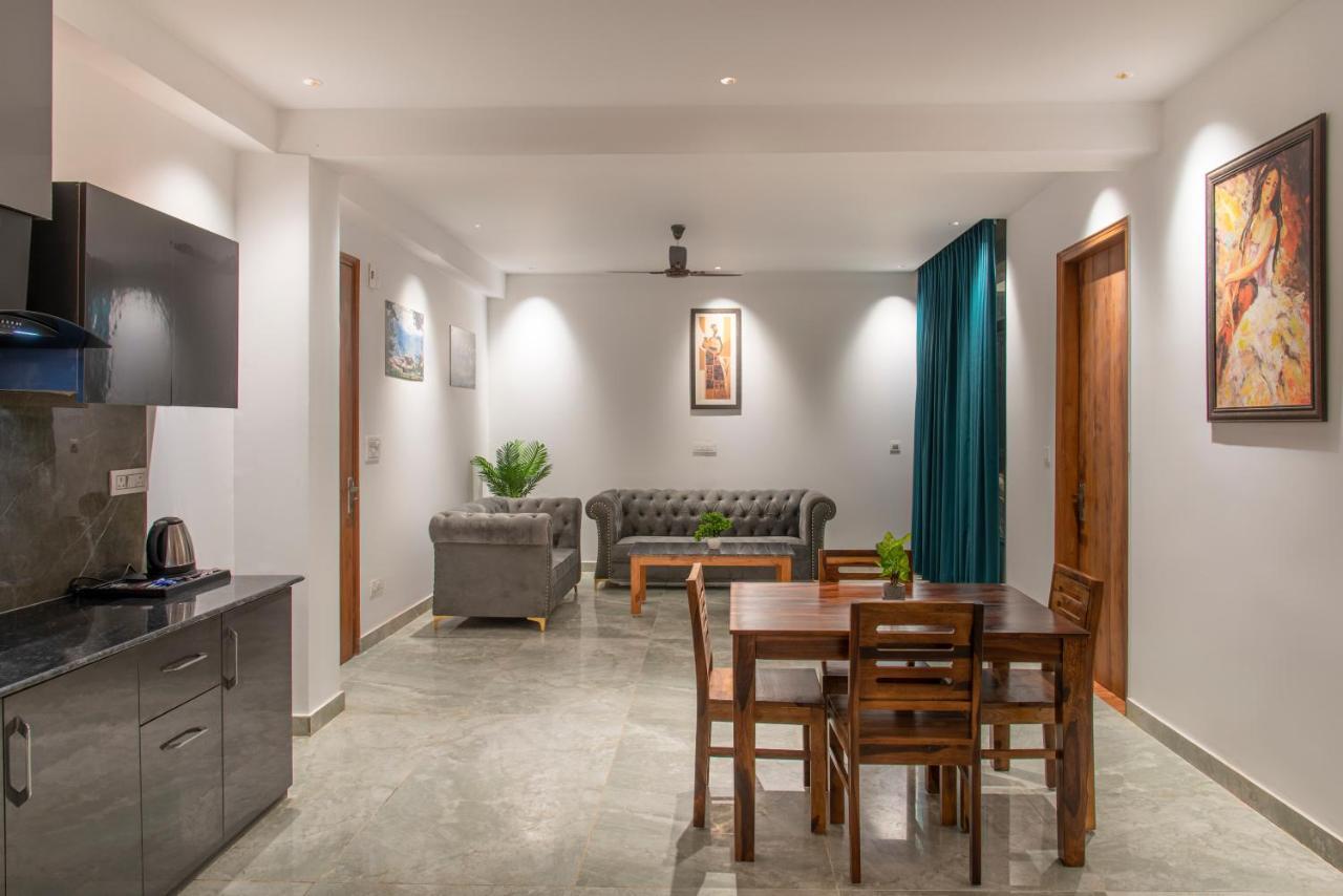 The Hillcrest Paradise Касаули Екстериор снимка