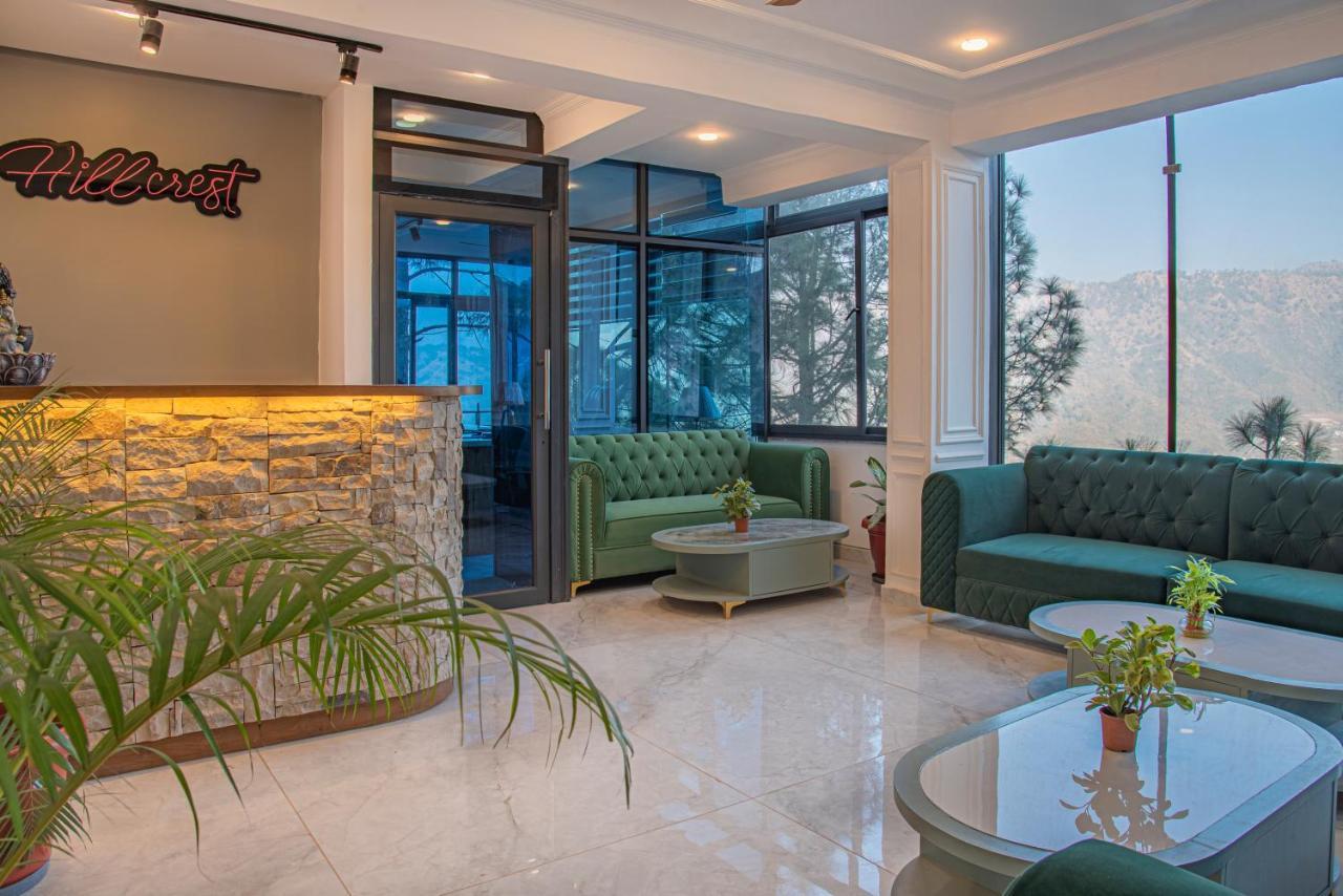 The Hillcrest Paradise Касаули Екстериор снимка